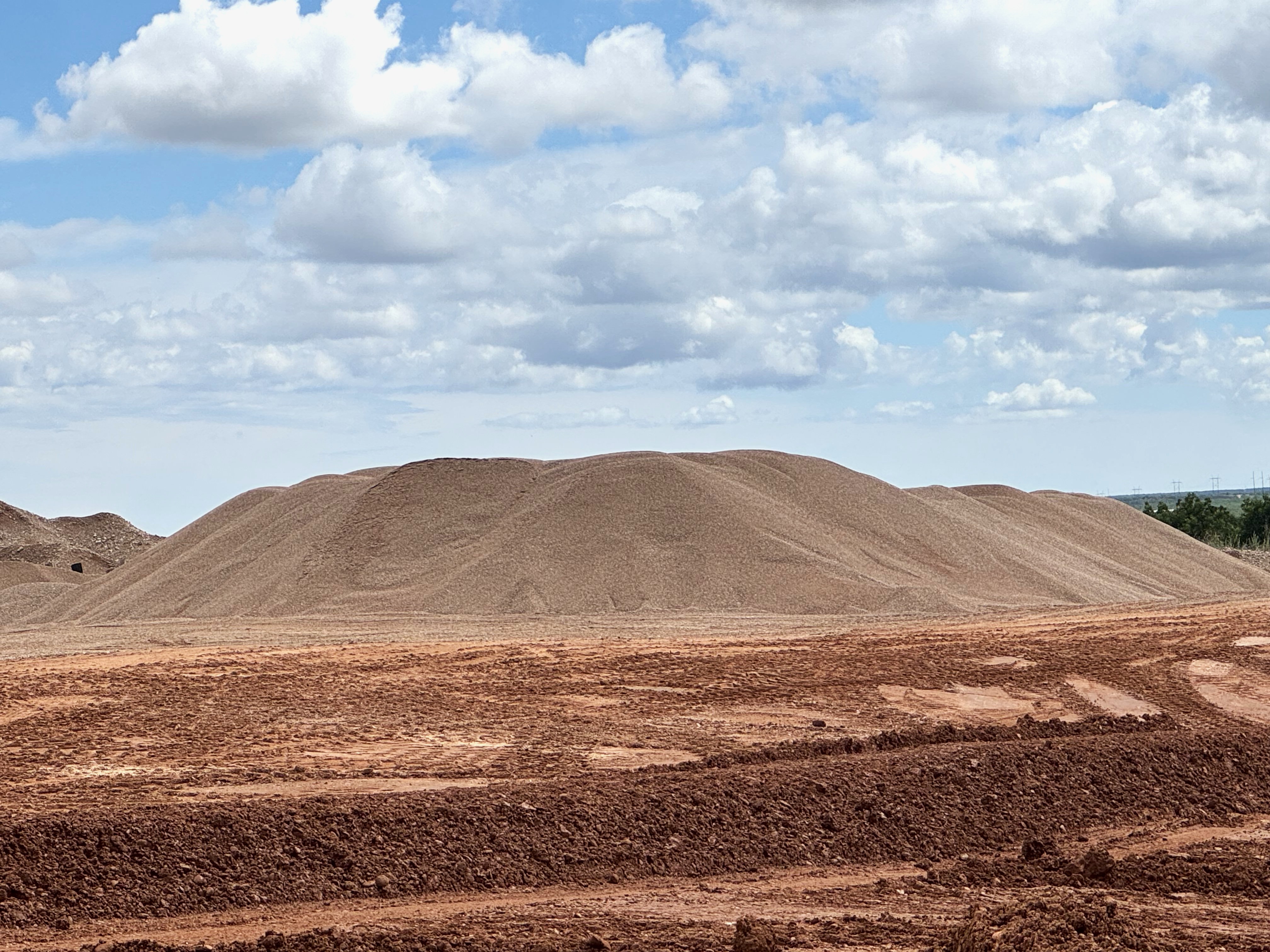 Mining aggregate operations facility